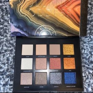 Becca Volcano Goddess eyeshadow palette